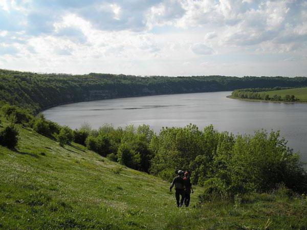 Kirovograd 지역에서의 낚시 : 유료 및 무료 연못